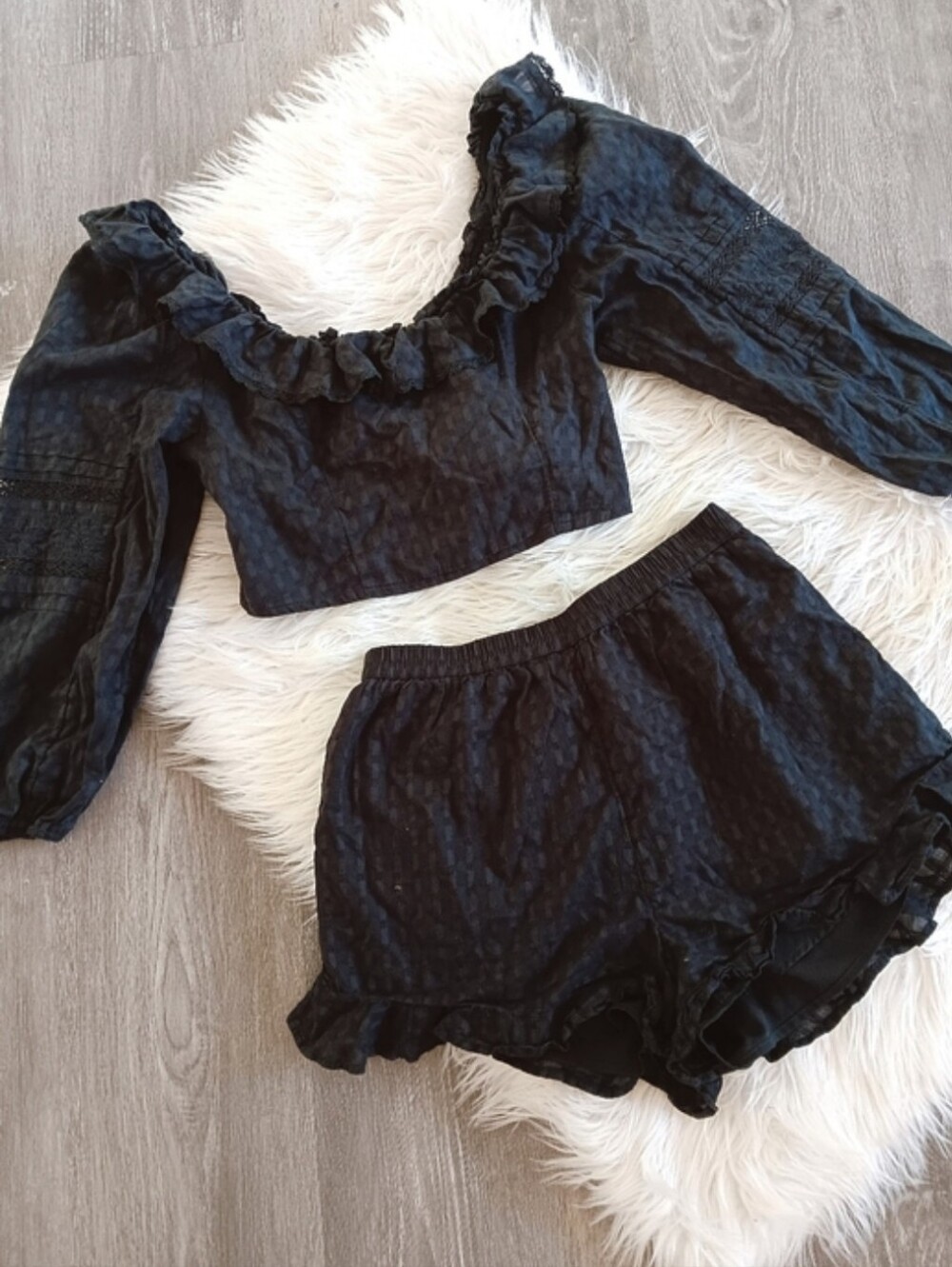 AMERICAN EAGLE DARK NAVY BLUE RUFFLED TIE BACK CROP TOP & SHORTS SET SMALL